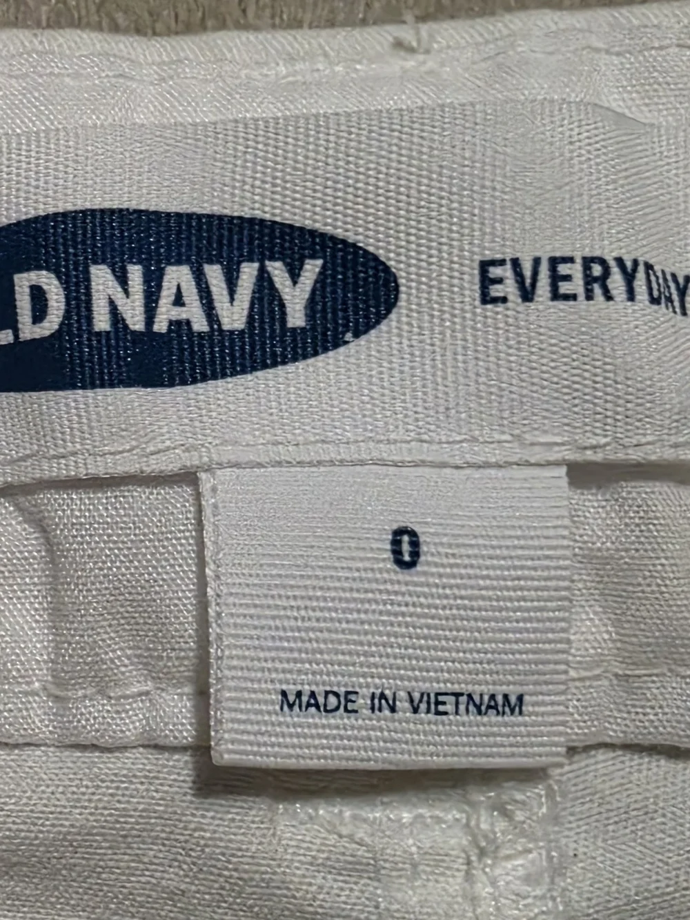 Old Navy White Cotton Shorts Size:0